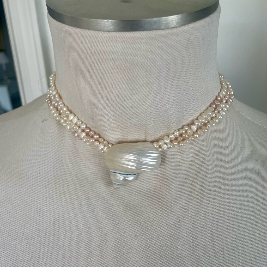 Turbo Shell 3 Strand Pink And White Pearl Necklace One Of A Kind Nwt